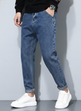 Men Slant Pocket Carrot Jeans